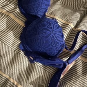 Pink by Victoria Secrets Date push up size 34D